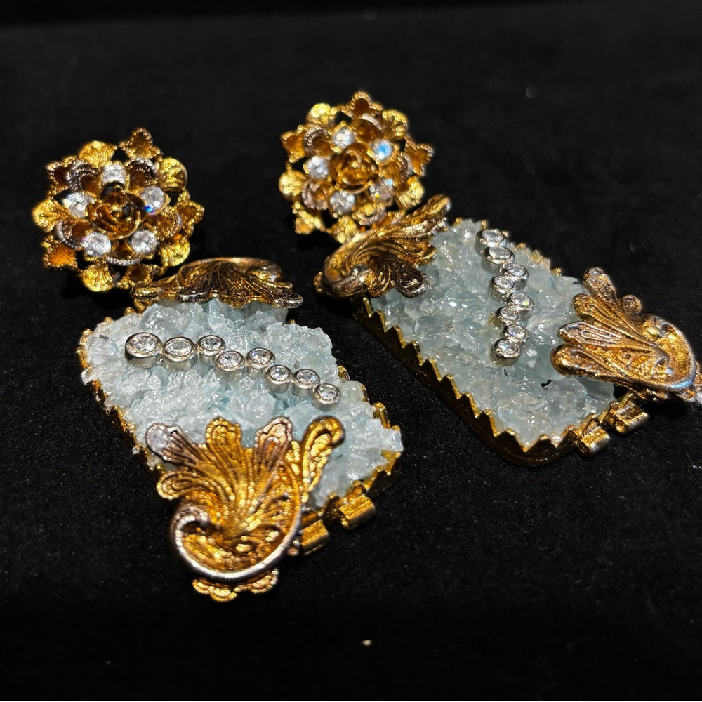 Handcrafted crush stones earrings, pakistani earrings, Indian earrings, jewelry